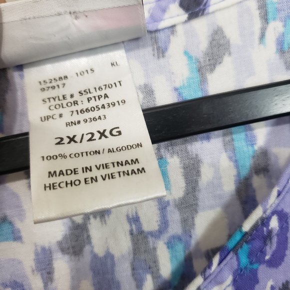 Scrubstar Blue Purple Printed Scrub Top 2X - Picture 5 of 10